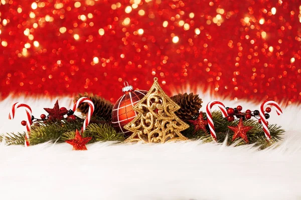 Weihnachtsdekoration - golden glitzernd — Stockfoto