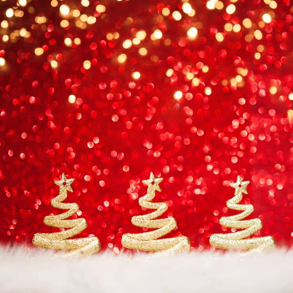 Dekoracja świąteczna na czerwonym tle — Zdjęcie stockowe