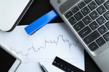 Hisse senedi grafiği ve office araçları