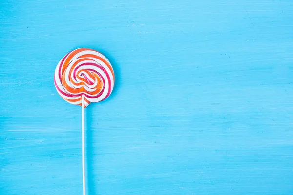 Candy Lollipop σε φόντο τιρκουάζ — Φωτογραφία Αρχείου