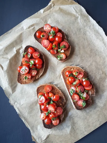Plastry bruchetta pomidora — Zdjęcie stockowe