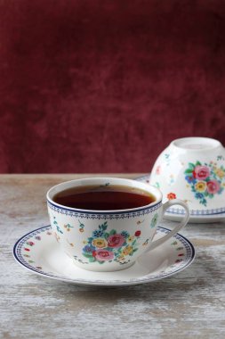 Masada bir fincan çay.