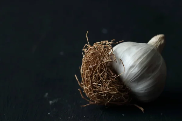 Vitlök Ekologisk Naturlig Vitlök Svart Bakgrund — Stockfoto