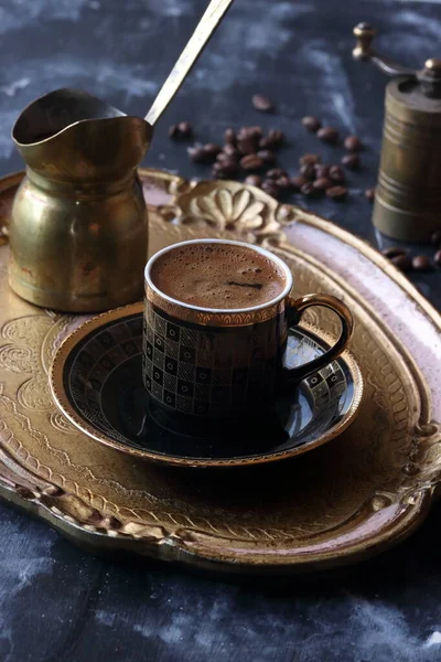 Turecka Kawa Drewnianej Tacy — Zdjęcie stockowe