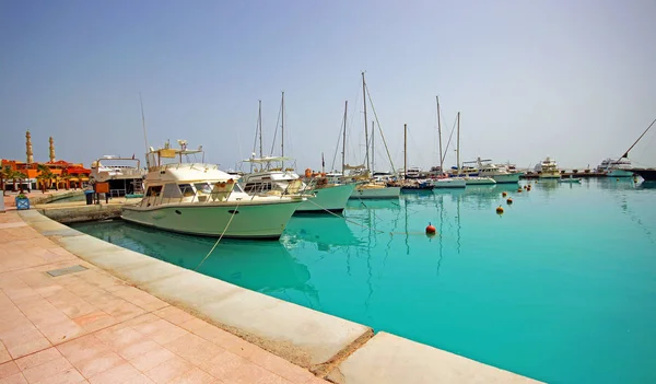 Yachthafen, Hurghada, Ägypten. — Stockfoto