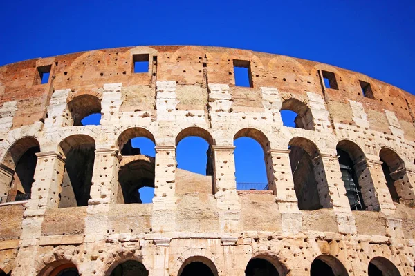 Αρχαίο Κολοσσαίο Στη Ρώμη Ιταλία — Φωτογραφία Αρχείου