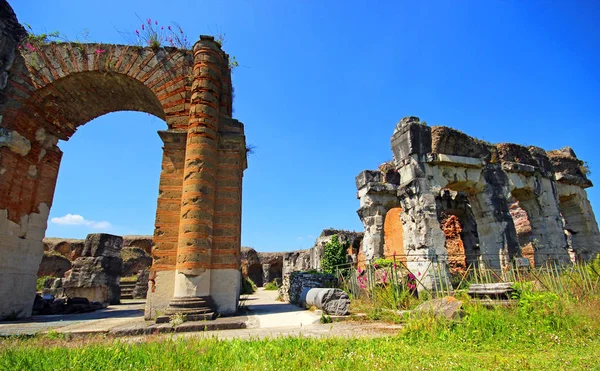 Santa Maria Capua Vetere amfitheater in Capua — Stockfoto