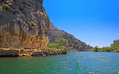 Cetina Nehri, Omis, Dalmaçya, Hırvatistan görünümünü