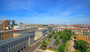 Berlin siluetinin havadan görünümü. Almanya
