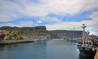 Mogan Gran Canaria Kanarya Adaları Arguineguin Puerto limanda. İspanya