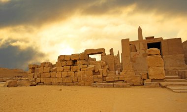 Anscient Tapınağı Karnak Luxor - yıkık Thebes Mısır