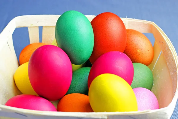 Oeufs Pâques Sur Fond Bois — Photo