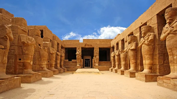 Anscient 卡纳克神庙卢克索 被毁的底比斯埃及 — 图库照片