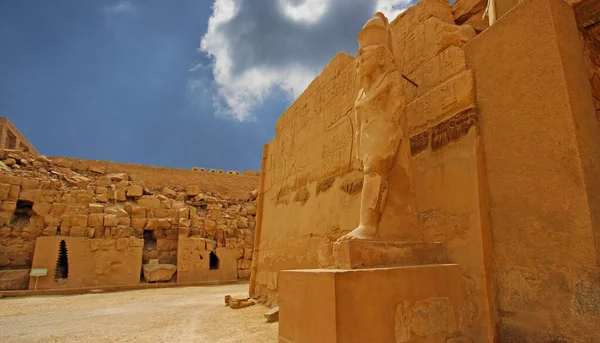 Bevisst Tempel Karnak Luxor Ødelagte Teben Egypt – stockfoto
