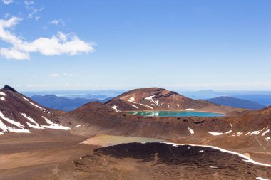 Tongariro Ulusal Parkı. Mavi göl. Üç Volkan Vadisi. Kuzey Adası. Yeni Zelanda
