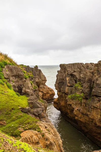 Pohled Tasmanovo Moře Palačinkové Kameny Národní Park Paparoa Jižní Ostrov — Stock fotografie