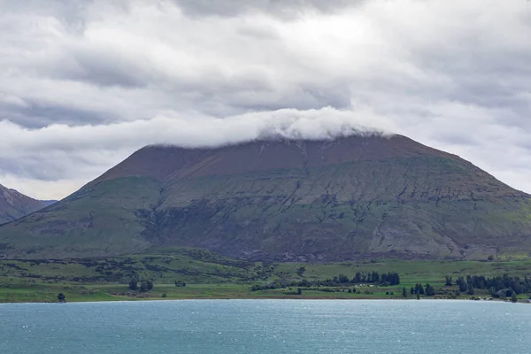 Des Sommets Couverts Nuages Sur Les Rives Lac Wakatipu Nouvelle — Photo