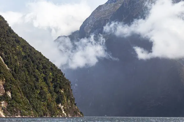 Día Nublado Parque Nacional Fiordland Nueva Zelanda — Foto de Stock