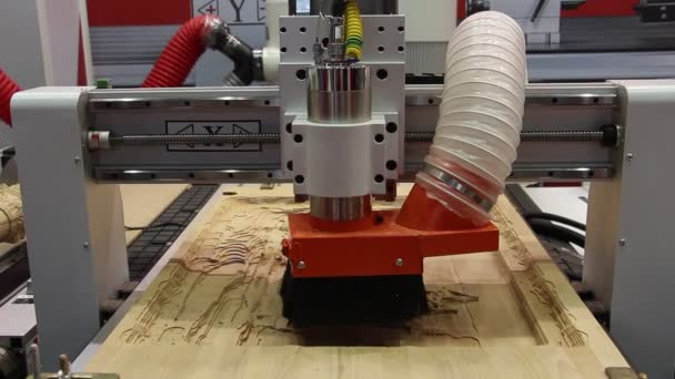 Fresadora Cnc Instalación Fresado Grabado Máquina Carpintería Cnc Máquina Para — Vídeo de stock