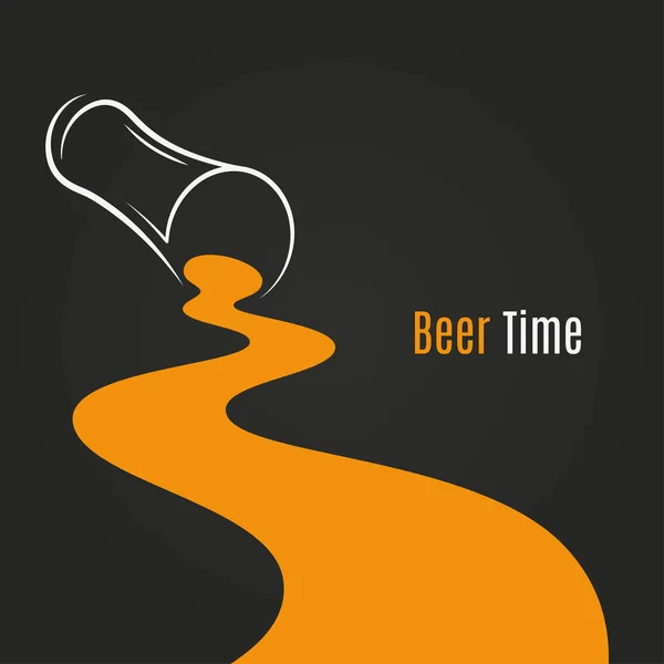 Gemorst bier glas ontwerp achtergrond. Bierlogo — Stockvector