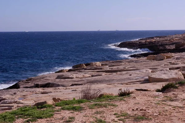 Пустой Скалистый Берег Моря Марсаскала Остров Мальта — стоковое фото