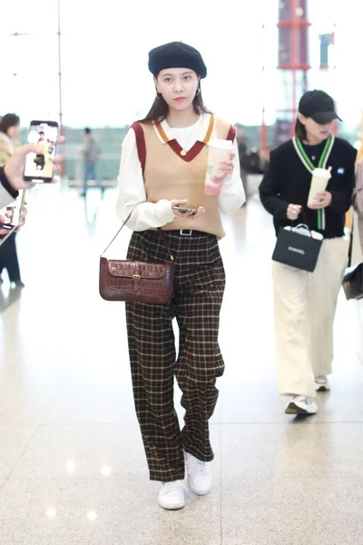 Чайна Сонг Янфэй Модная мода из аэропорта Пекин — стоковое фото