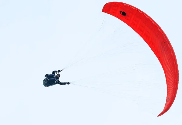 CHINE FRANCE CHINE THEO PARAGLIDER DÉBLIQUE RENDEMENT YICHANG — Photo