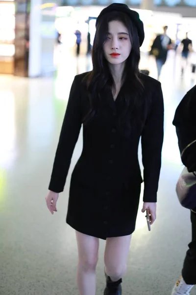 China Ju Jingyi Shanghai Airport Fashion Outfit — 스톡 사진