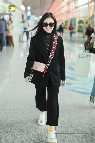 中国兰迪 · 李时尚装扮北京机场 — 图库照片