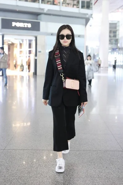 中国兰迪 · 李时尚装扮北京机场 — 图库照片