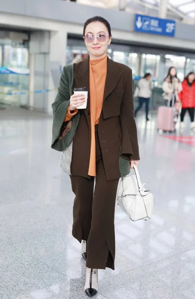 China Tao Hong Mode Outfit beijing Flughafen — Stockfoto