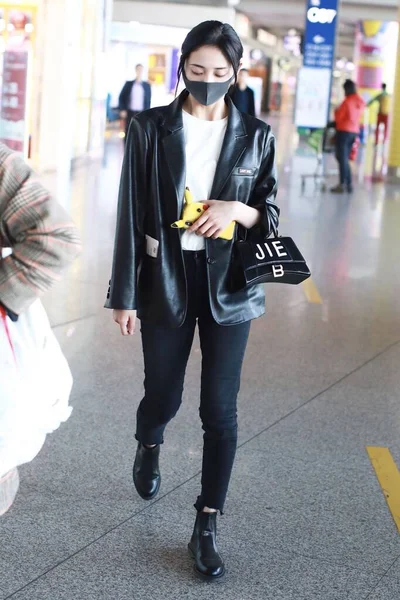 CHINA ZHOU JIEQIONG FASHION OUTFIT BEIJING AIRPORT — Stock Photo, Image