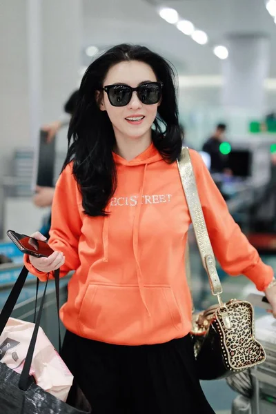 China Cecilia Cheung Shanghai Airport Fashion Outfit — Stockfoto