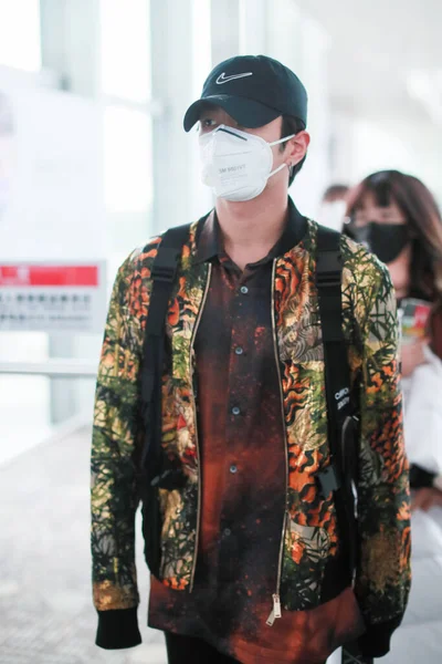 Chinese Singer Actordarrives Beijing Airport Departure Beijing China March 2020 — Stock Photo, Image