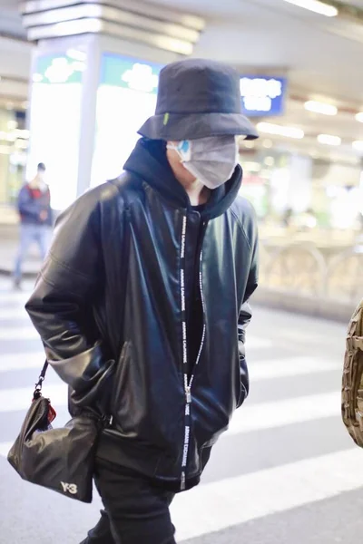 Cantante Ballerino Rapper Cantautore Cinese Cai Xukun Arriva Aeroporto Pechino — Foto Stock