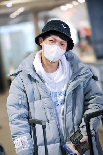 Chinese Singer Charlie Zhou Shen Arrives Shanghai Airport Landing Shanghai — Stock Photo, Image