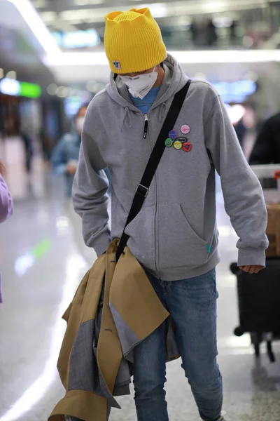 Чен Ювей Китайського Бой Бенду Unine Прибуває Аеропорт Пекіна Відправлення — стокове фото