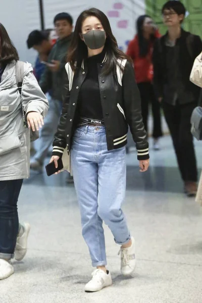 Actrice Chinoise Zhang Xueying Arrive Aéroport Pékin Avant Départ Pékin — Photo