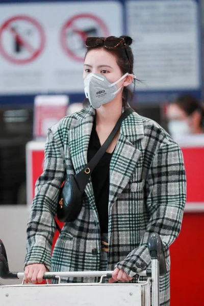 Chinese Actress Zhang Yuxi Arrives Beijing Airport Departure Beijing China — Stock Photo, Image