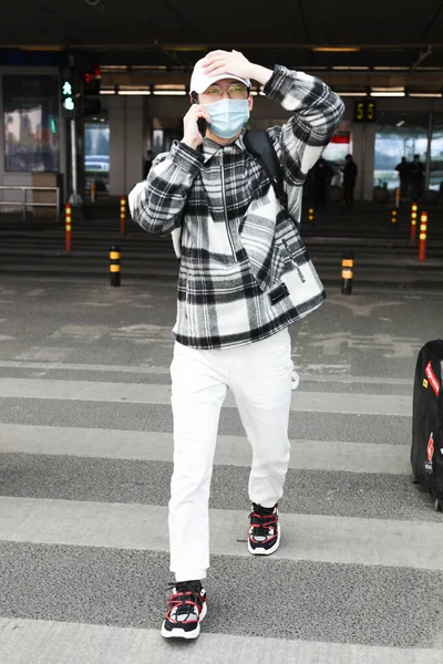 Chinese Actor Liu Ruilin Arrives Beijing Airport Departure Beijing China — Stock Photo, Image