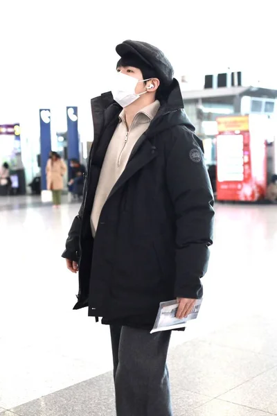 Chinese Actor Singer Tong Zhuo Arrives Beijing Airport Departure Beijing — Stock Photo, Image