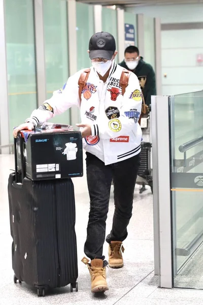 Cantor Chinês Mandopop Ator Han Geng Chega Aeroporto Pequim Após — Fotografia de Stock