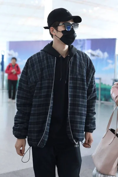 Китайський Актор Співак Чень Сюедун Або Чейні Чен Прибуває Аеропорту — стокове фото