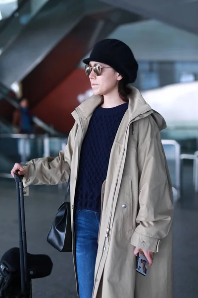 Chinese Actress Hai Qing Arrives Shanghai Airport Befoere Departure Shanghai — Stock Photo, Image