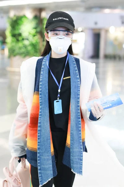 Chinese Actress Jiang Mengjie Shows One Airports Shanghai China 8Th — Stock Photo, Image