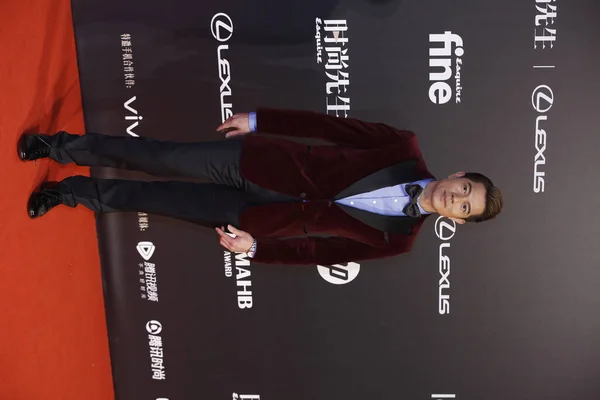Cantante Bailarín Actor Hong Kong Aaron Kwok Shing Posa Traje — Foto de Stock