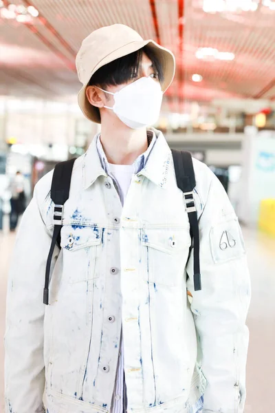 Chinese Actor Zhang Yunlong Arrives Beijing Airport Departure Beijing China — Stock Photo, Image