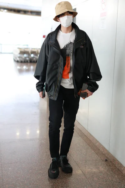 Chinese Actor Zhang Yunlong Also Kown Leon Zhang Arrives Airport — Stock Photo, Image