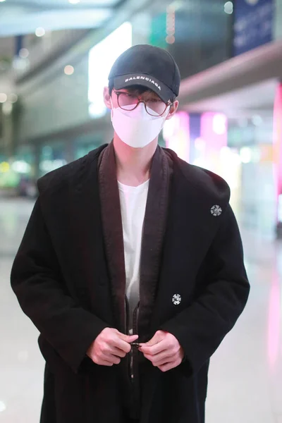 Chinese Acteur Zhang Yujian Arriveert Een Luchthaven Beijing China April — Stockfoto