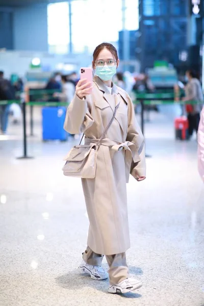 台湾女演员 电视主持人陈水扁在2020年4月11日离开北京前抵达北京机场 — 图库照片
